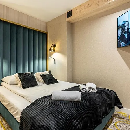 Apartmanhotel Diamond Aqua 4*