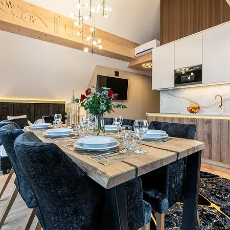 Diamond Aqua