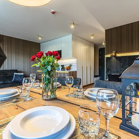Aparthotel Diamond Aqua 4*